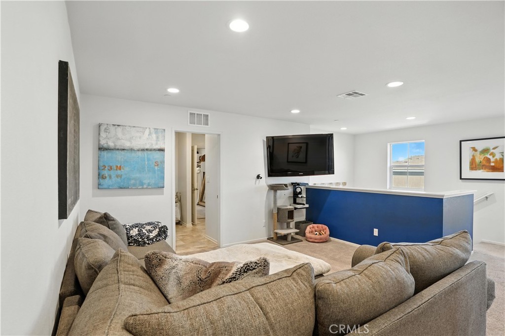 11715 Periwinkle Place