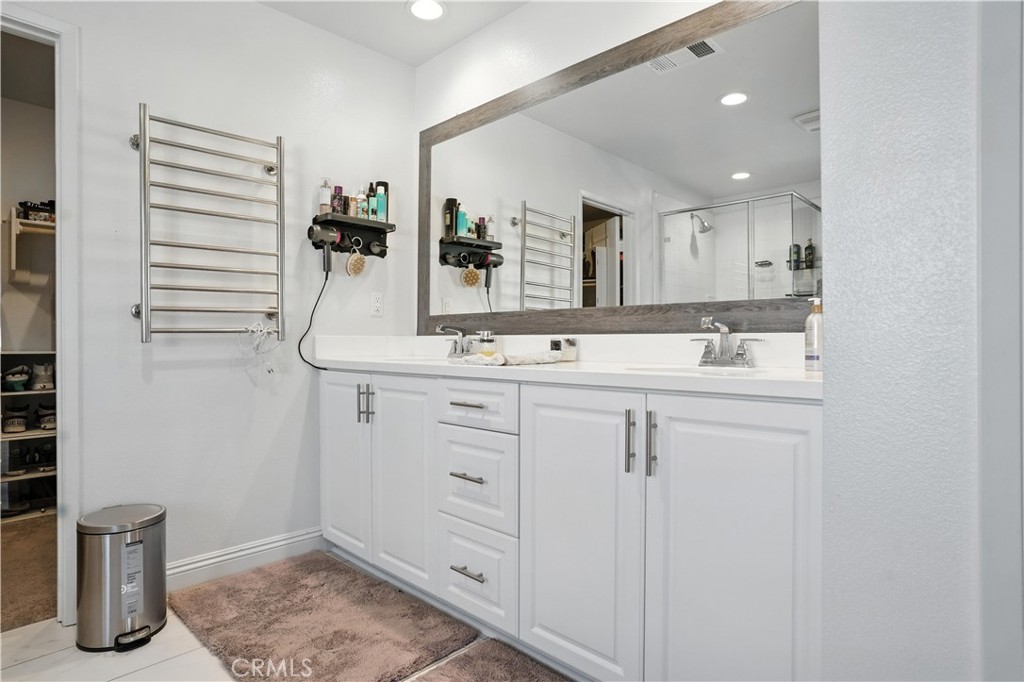 11715 Periwinkle Place