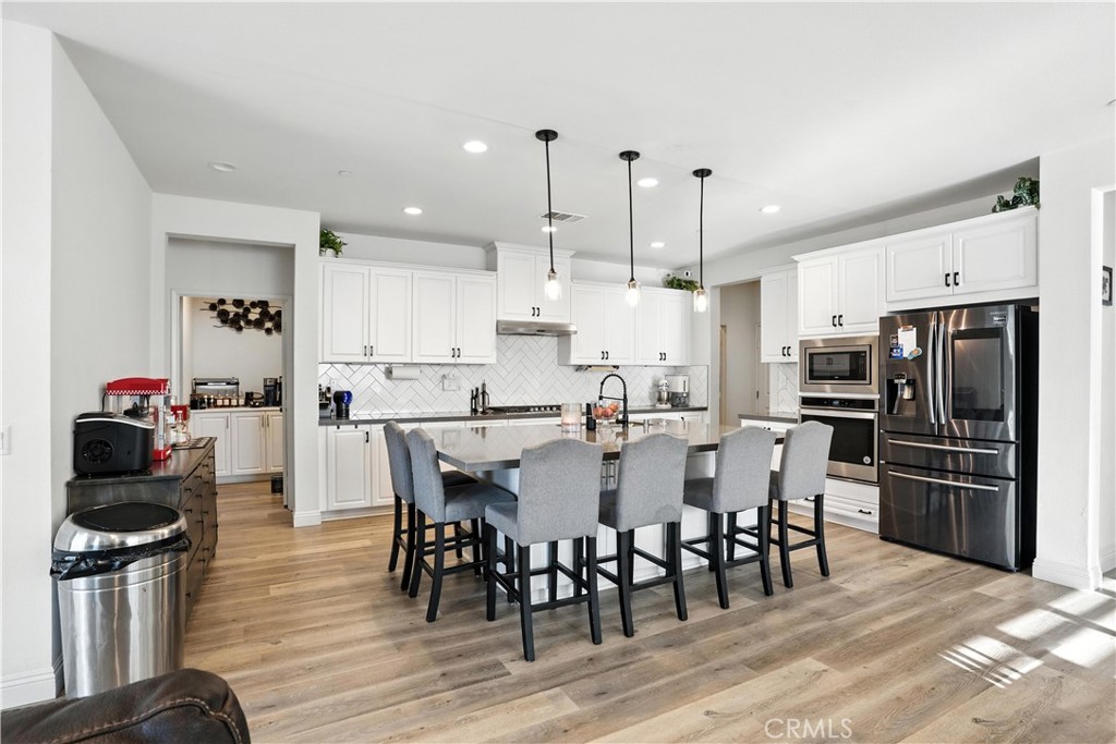 11715 Periwinkle Place