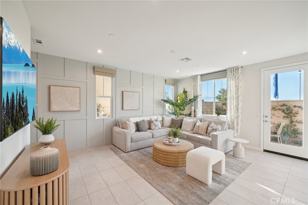 16057 Montenegro Lane