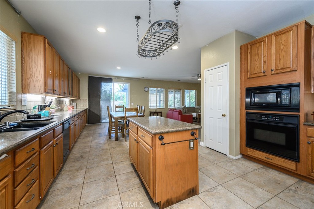 12925 Quail Court