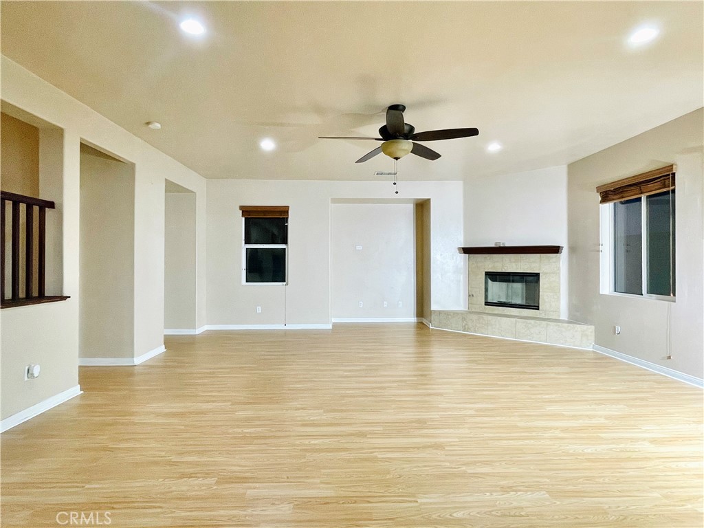 37245 Parkway Drive