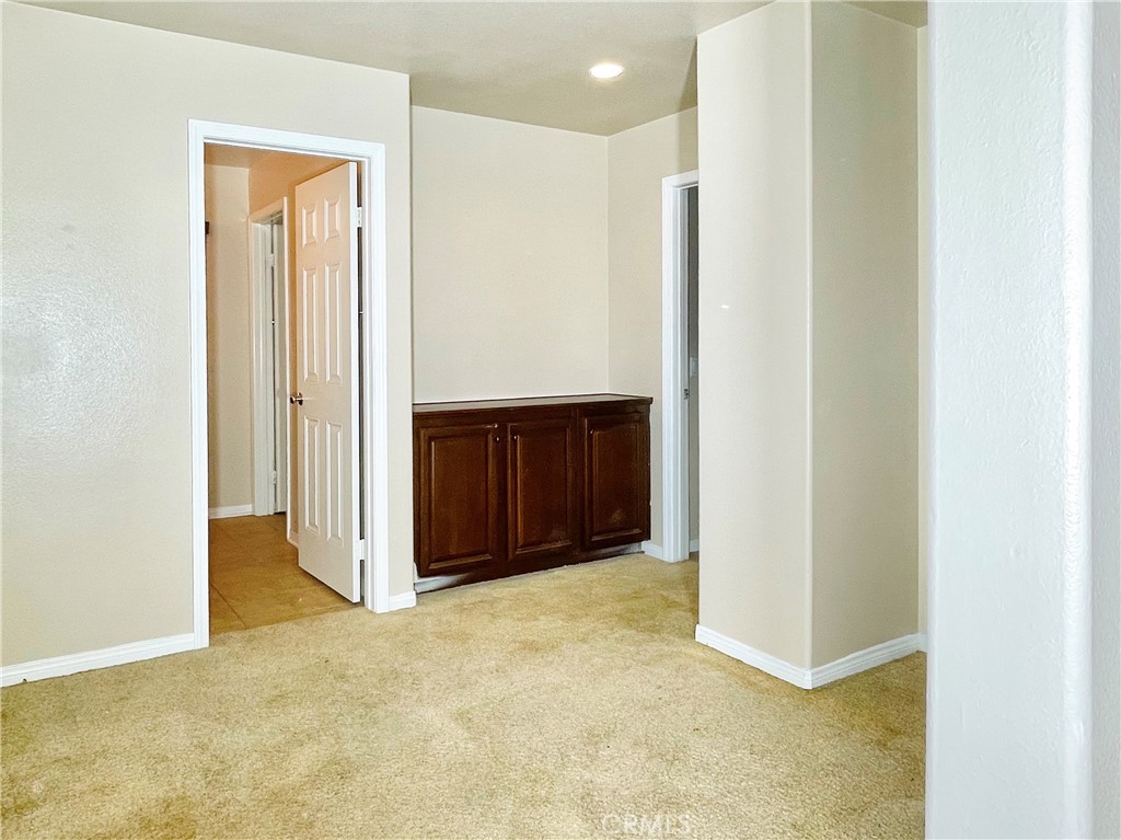 37245 Parkway Drive