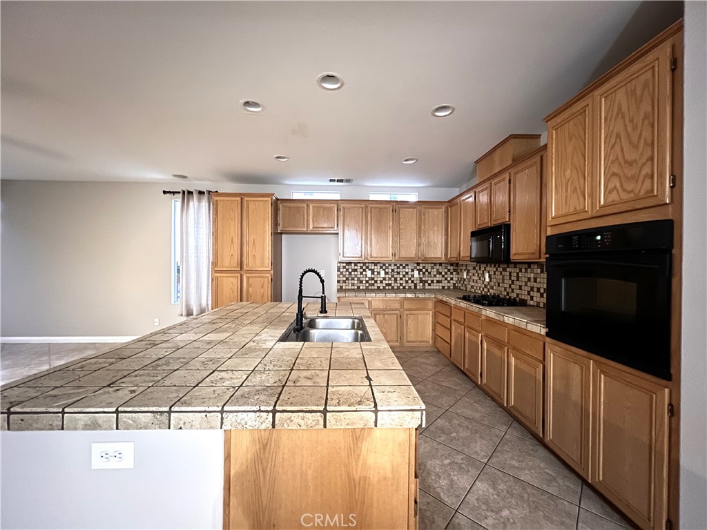 13479 Jasper Loop