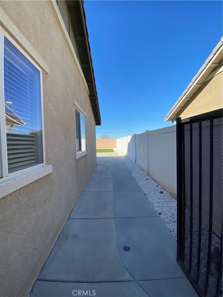 7665 Swan Creek Drive