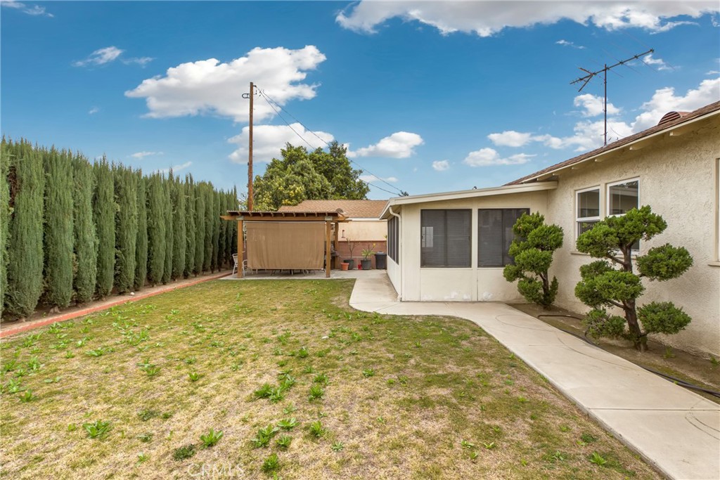 1237 Lancewood Avenue