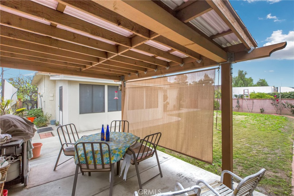 1237 Lancewood Avenue