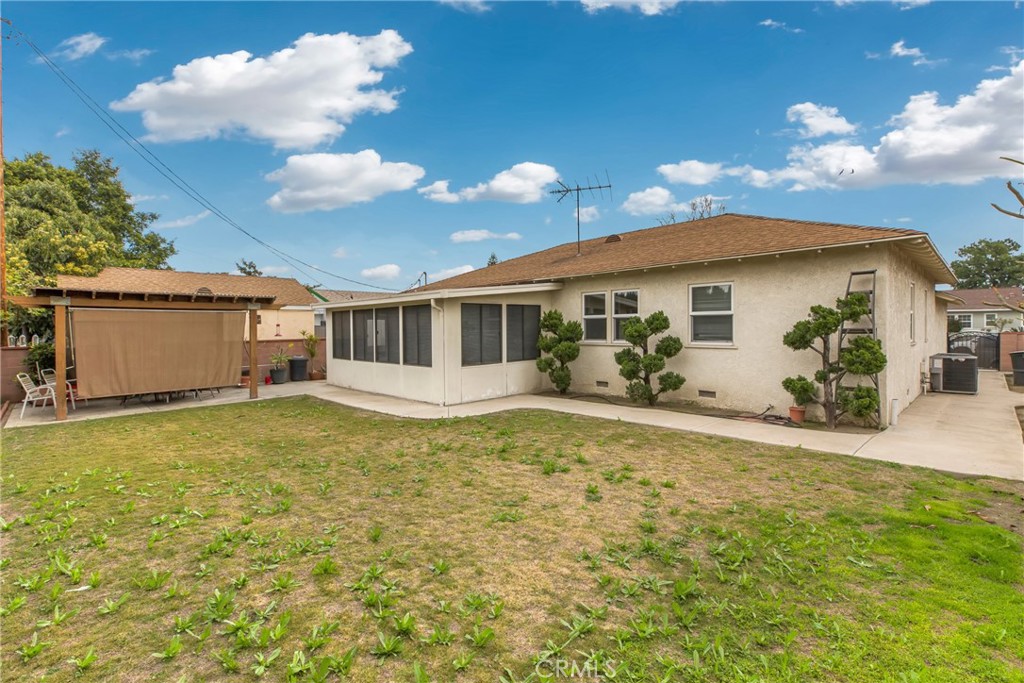 1237 Lancewood Avenue