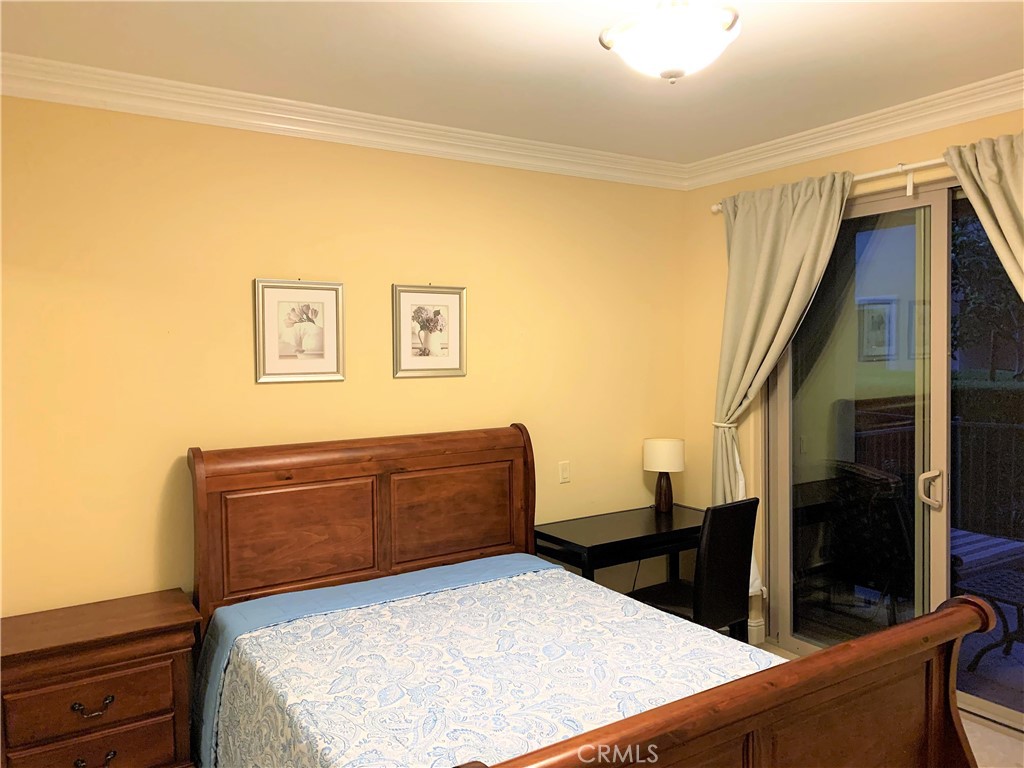 13798 Roswell Avenue B179