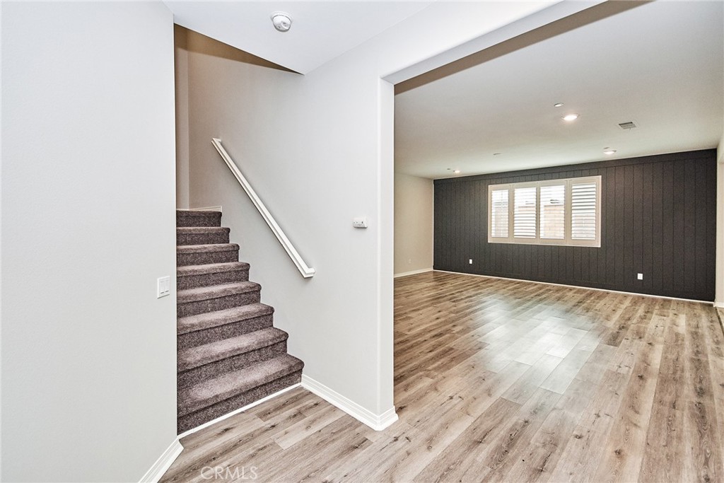 3267 E Yosemite Drive