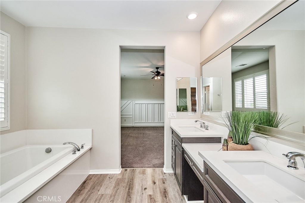 3267 E Yosemite Drive