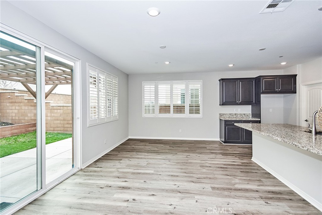 3267 E Yosemite Drive