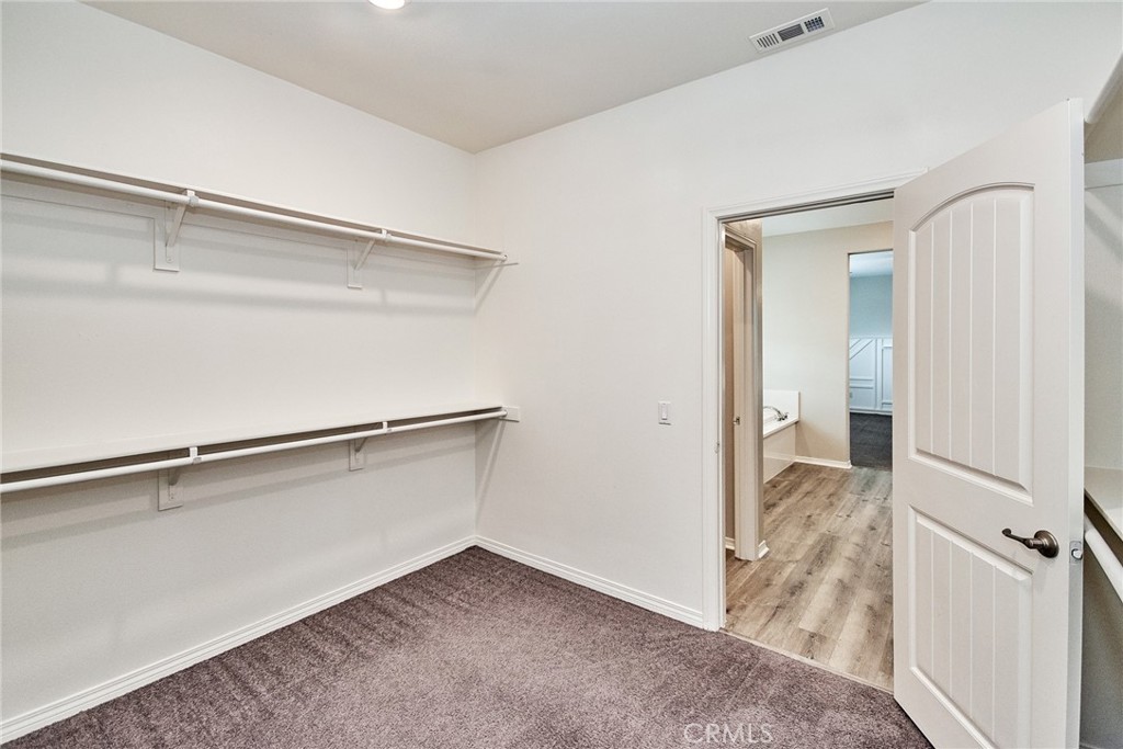 3267 E Yosemite Drive