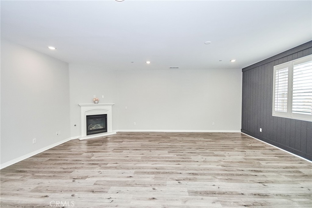 3267 E Yosemite Drive