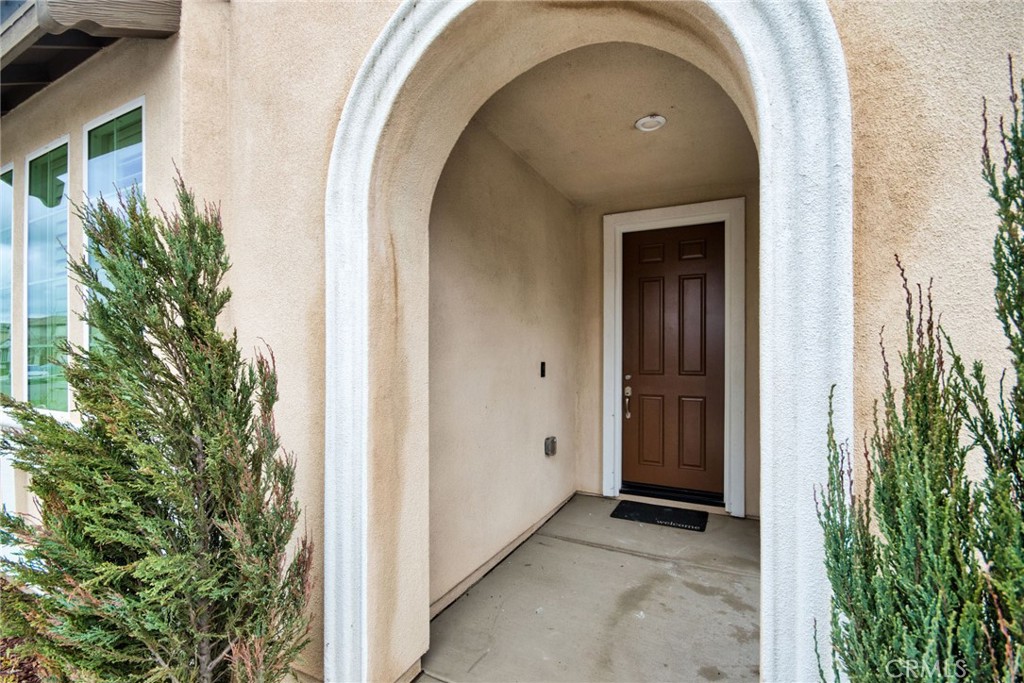 3267 E Yosemite Drive