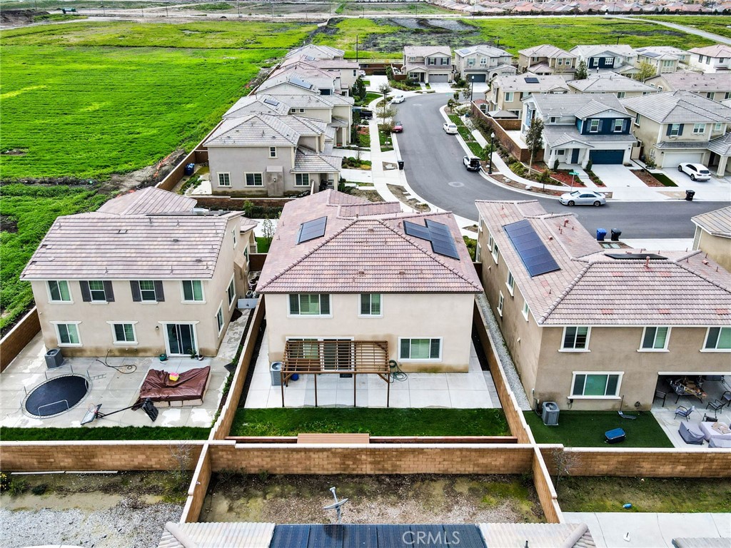 3267 E Yosemite Drive