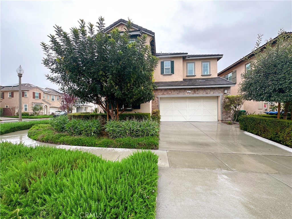 16077 Apricot Ave