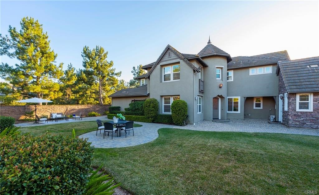 6 Shepherd Court