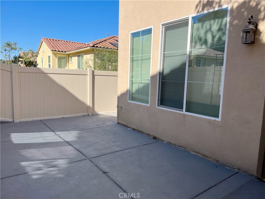 21096 Blossom Way