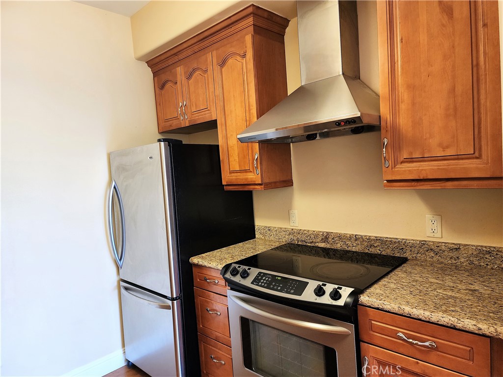 13798 Roswell Avenue A208