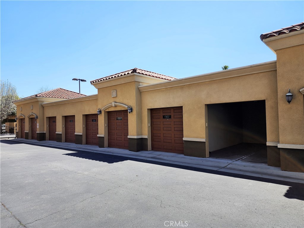 13798 Roswell Avenue A208