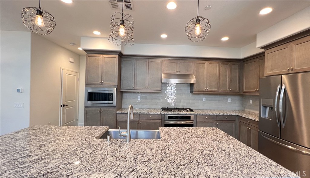 7461 Solstice Place