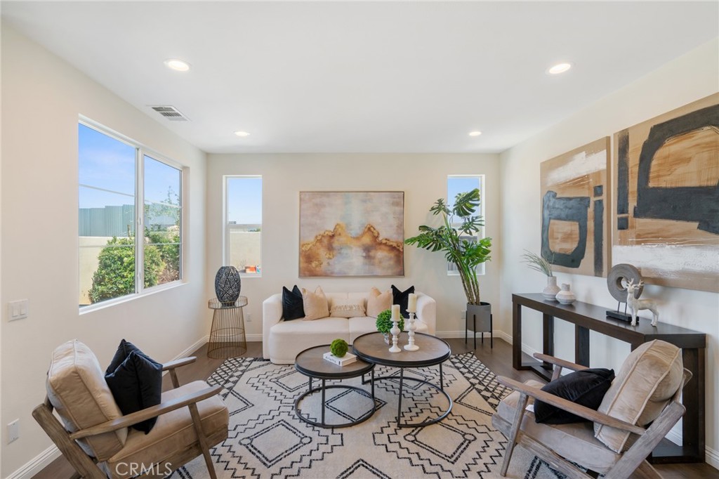 90 Linden Lane