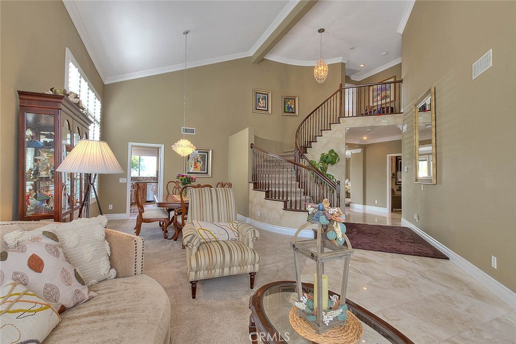 4592 Torrey Pines Drive