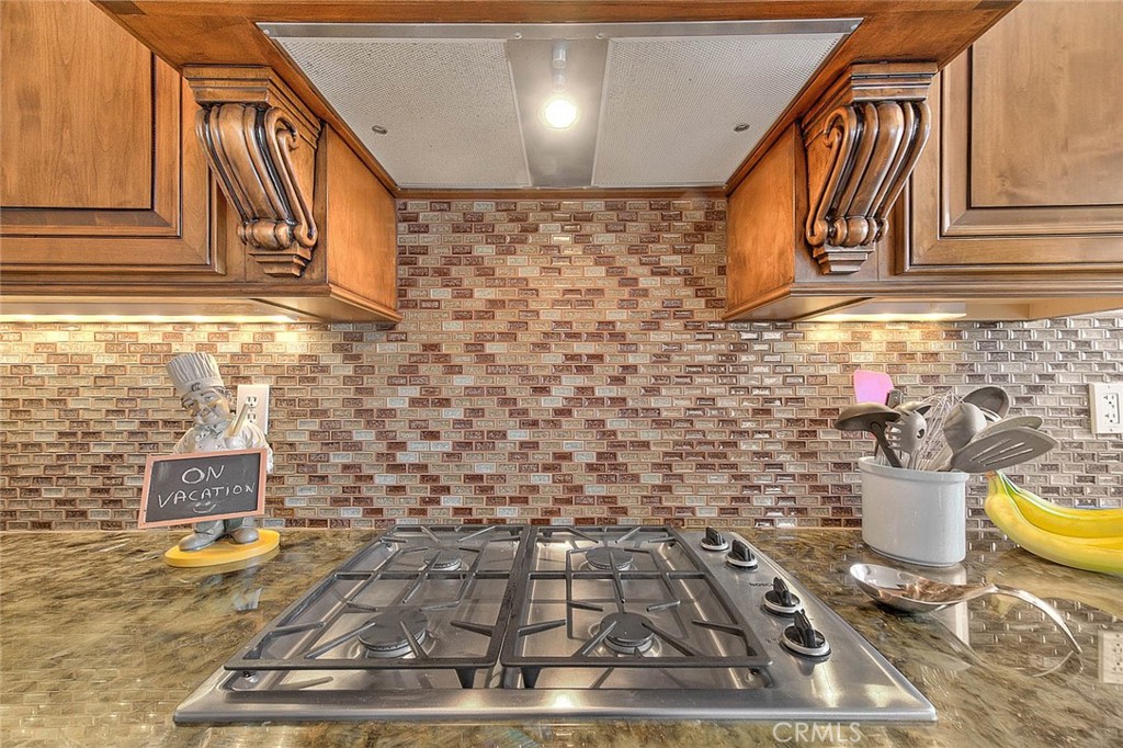 4592 Torrey Pines Drive