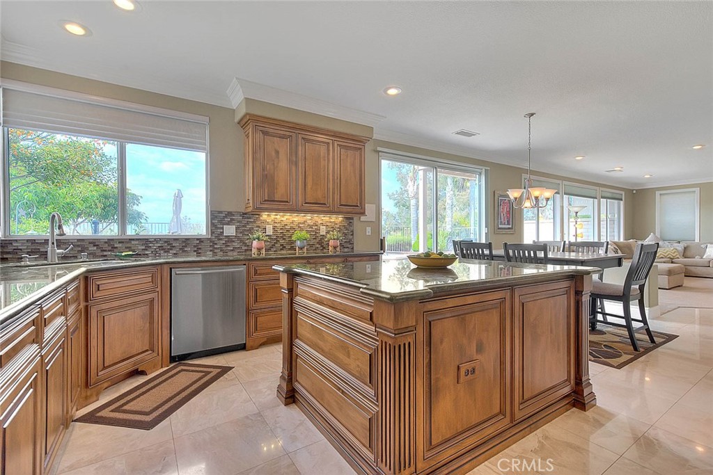 4592 Torrey Pines Drive