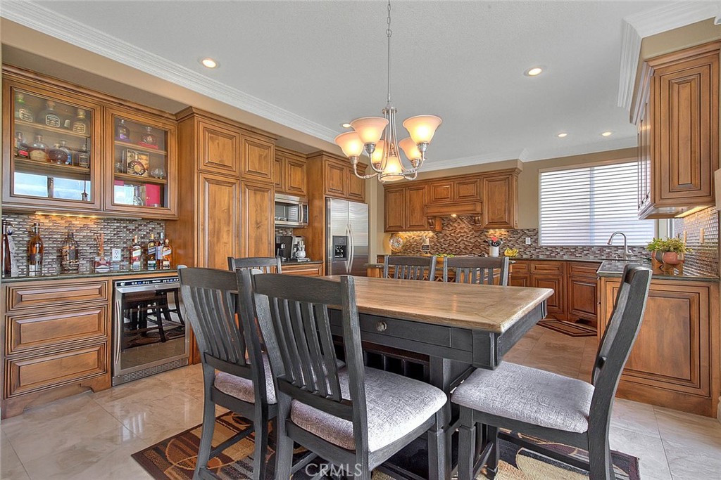 4592 Torrey Pines Drive