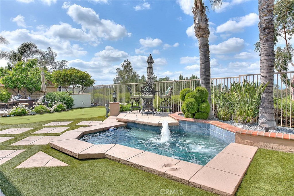4592 Torrey Pines Drive