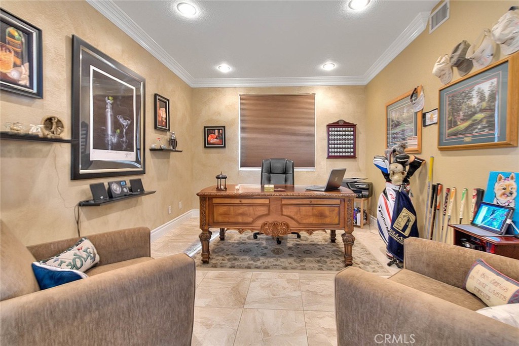 4592 Torrey Pines Drive