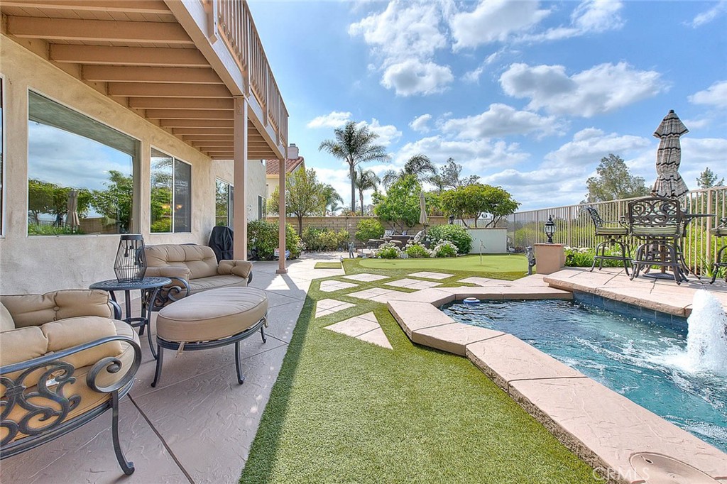 4592 Torrey Pines Drive