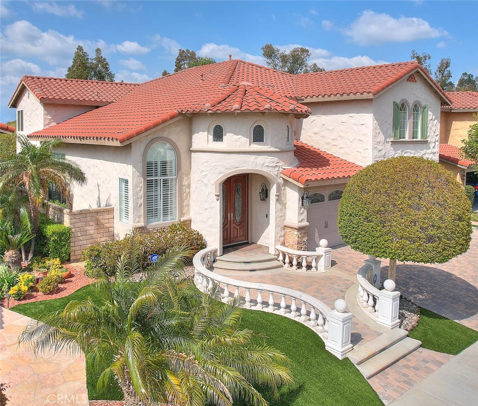4592 Torrey Pines Drive