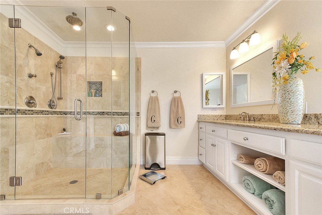 4592 Torrey Pines Drive