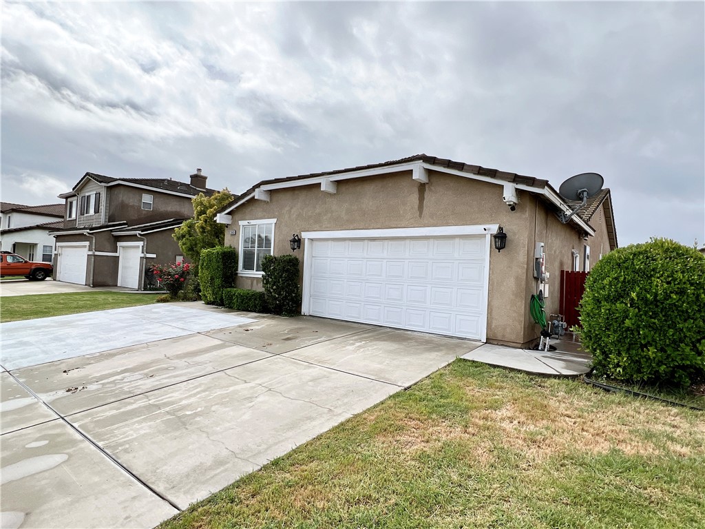 13663 Canyon Crest Way