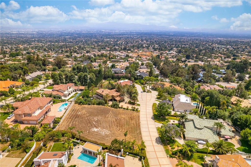 5053 Castle Court