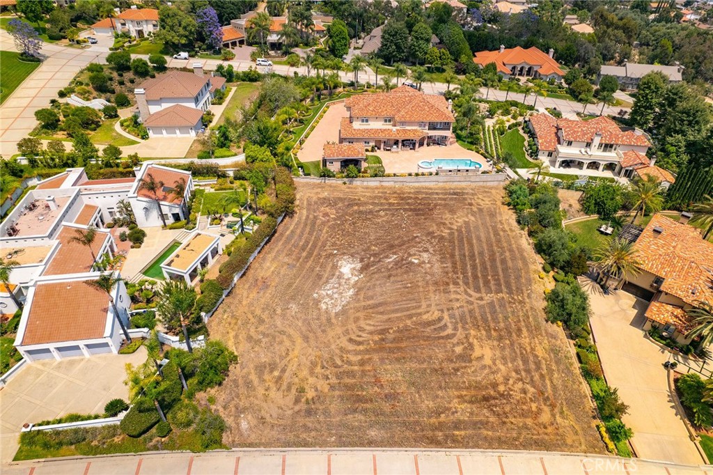 5053 Castle Court