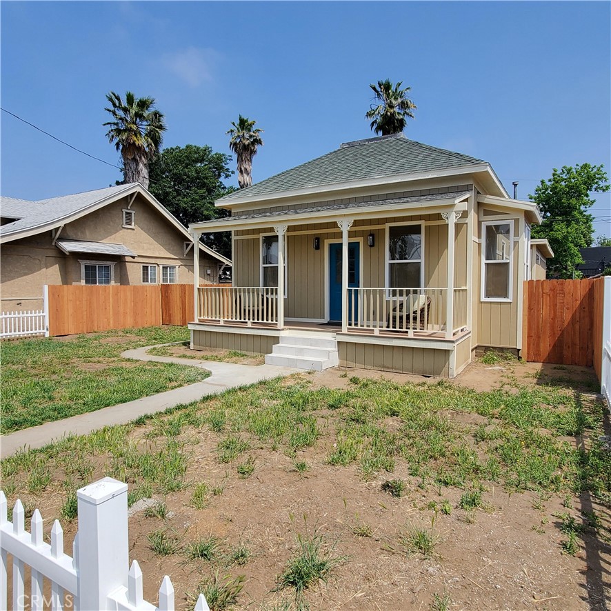 645 W Center Street