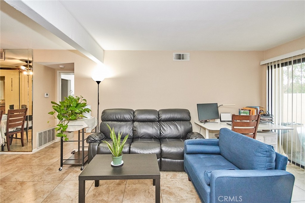 13096 Le Parc 63