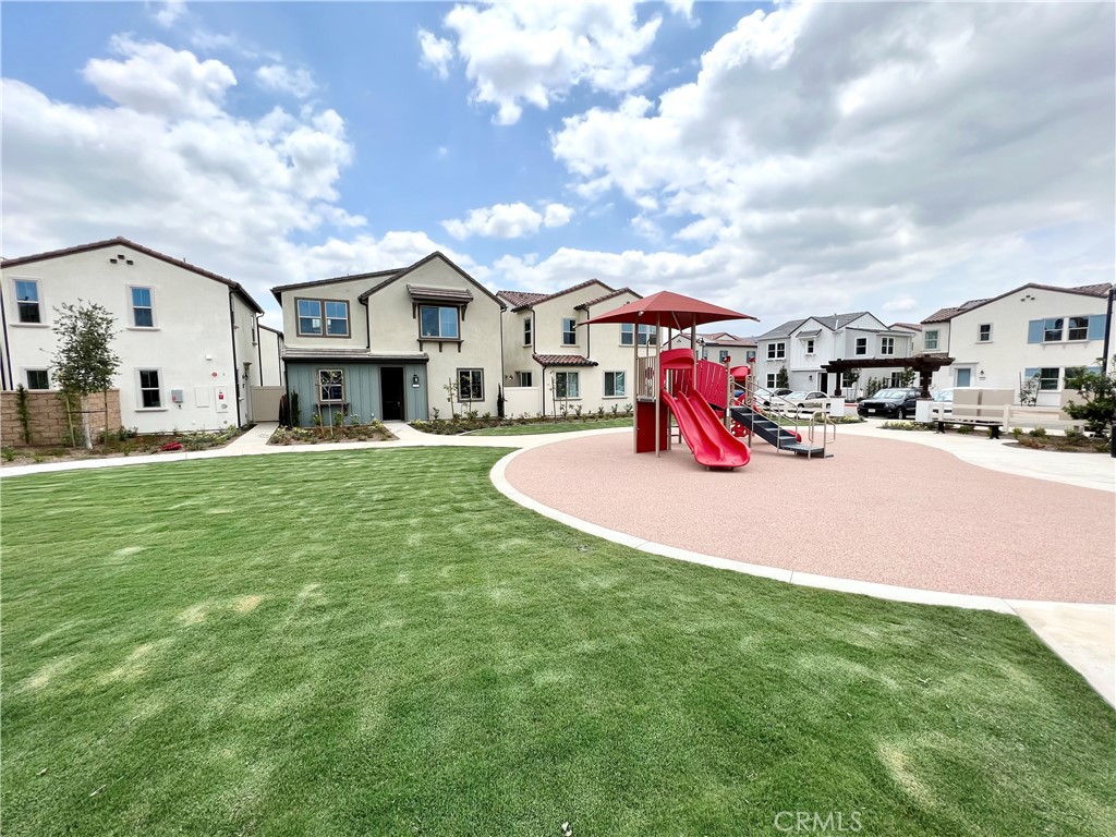 536 Embrook Way