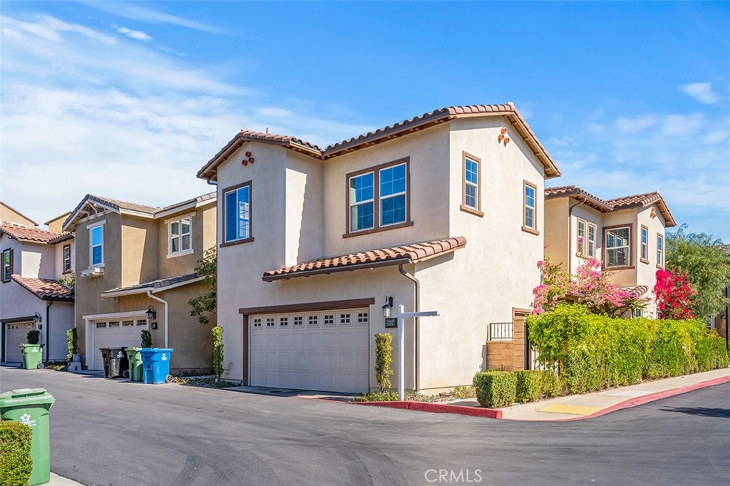 2039 Tracy Lane