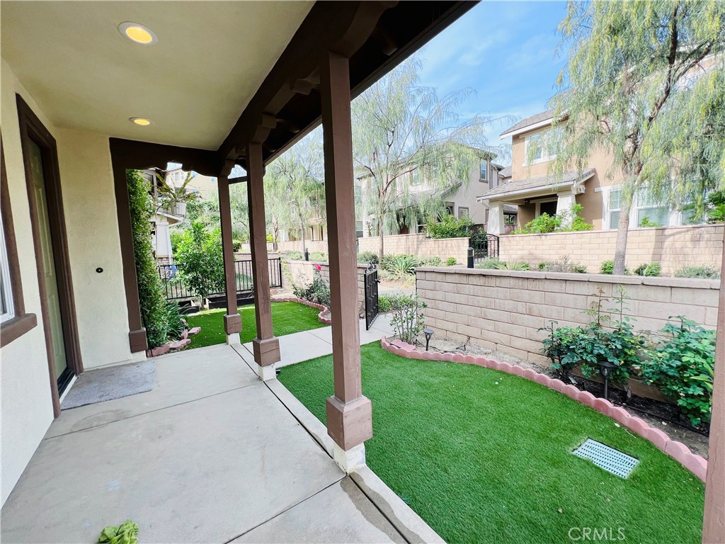 2039 Tracy Lane