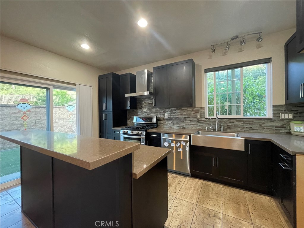 15995 Paul Court