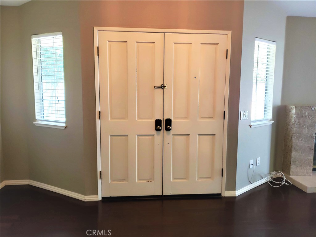 2803 Ravenwood Court