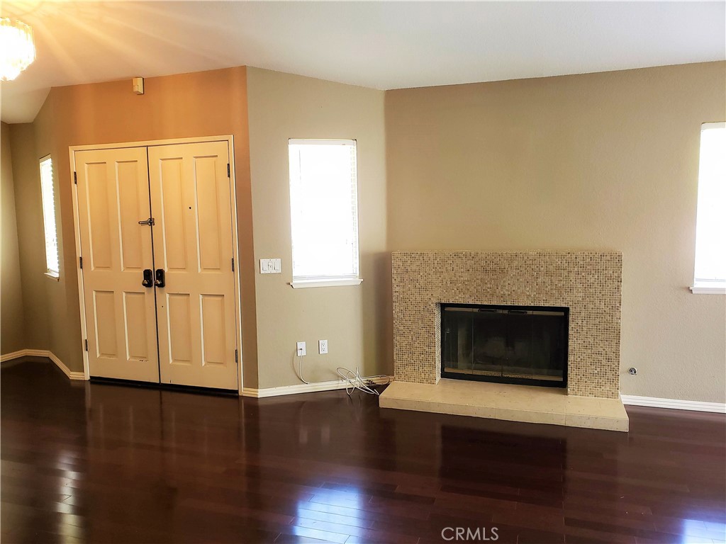2803 Ravenwood Court