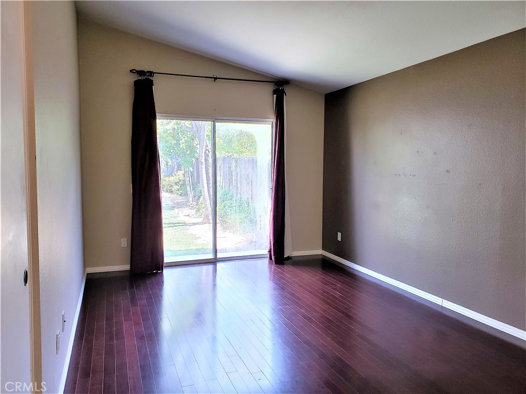 2803 Ravenwood Court