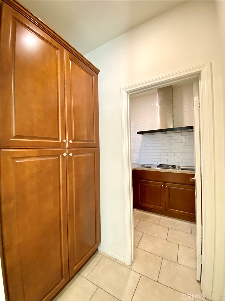 6225 Cumberland Street