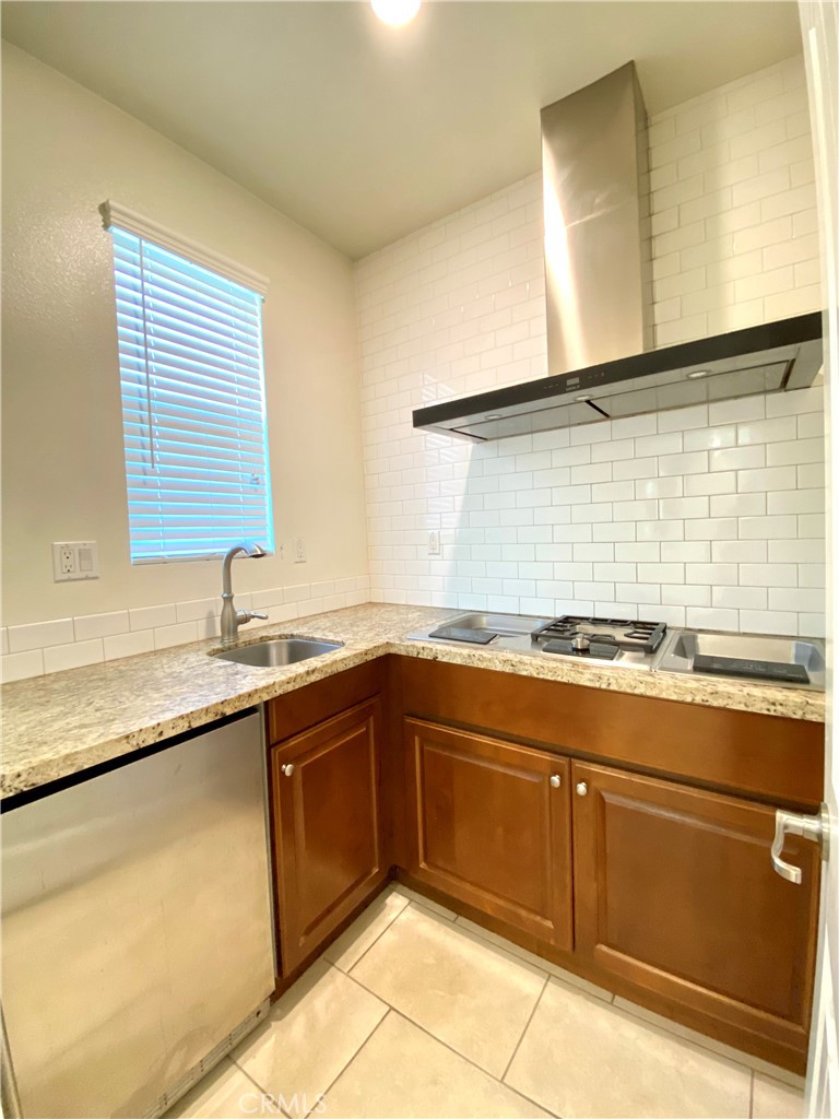 6225 Cumberland Street